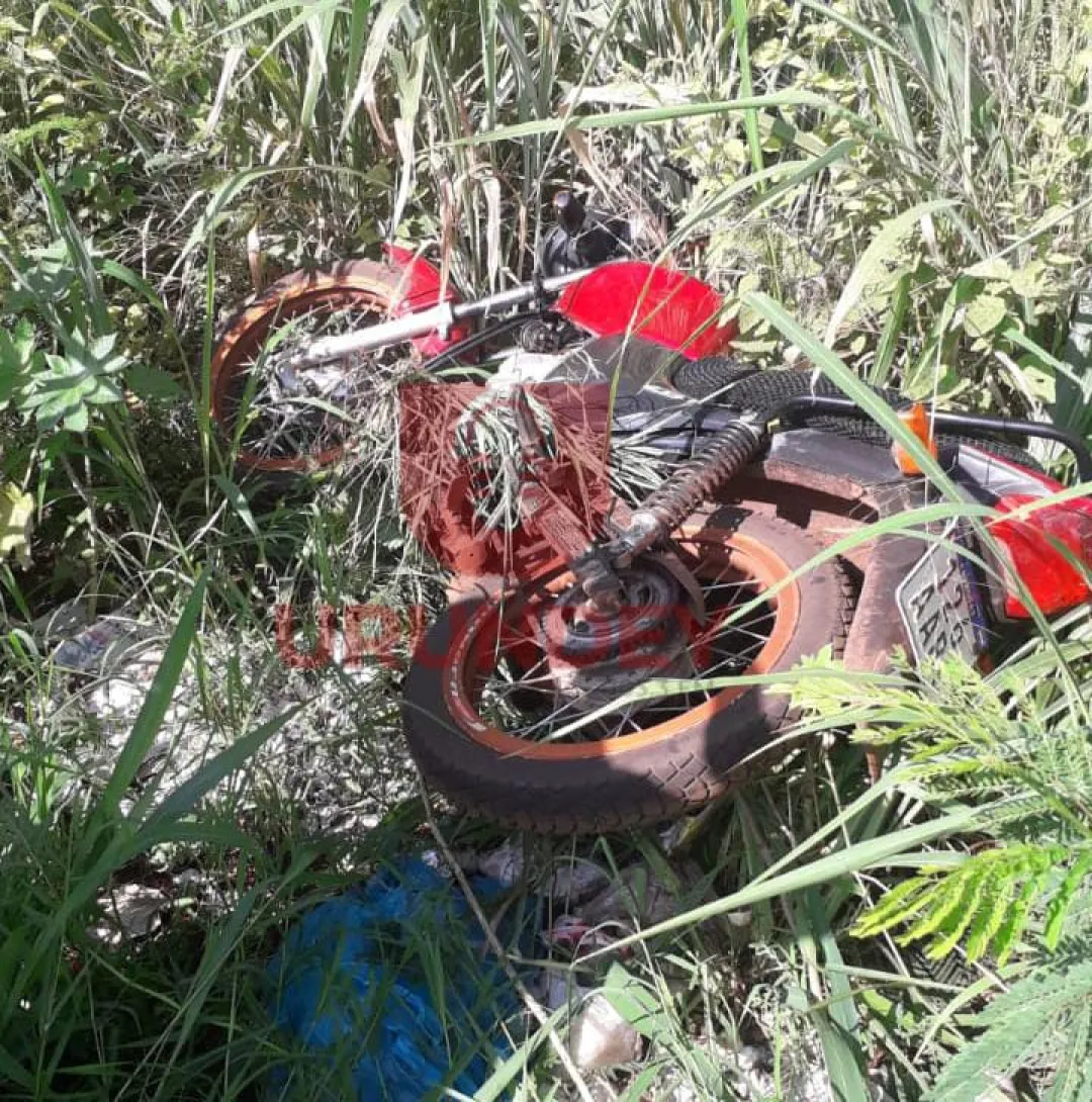 Policía ubica en un yuyal moto robada en asalto a una joven en Pedro Juan Caballero