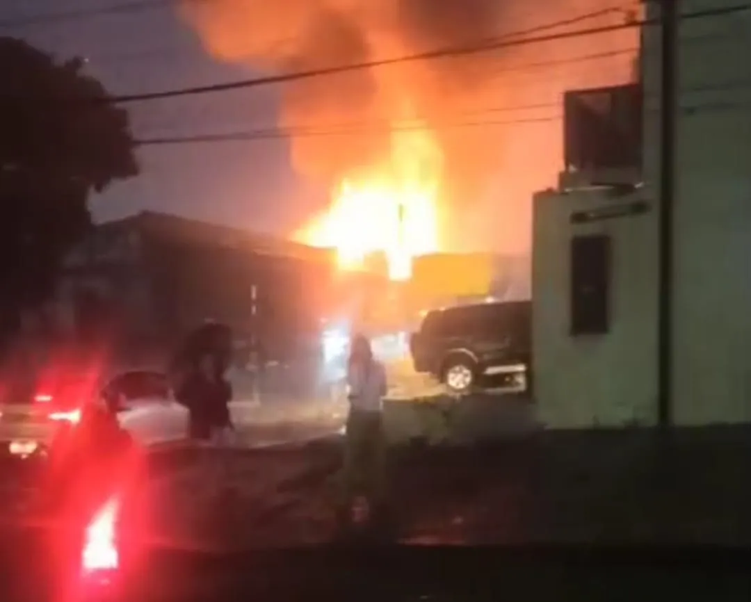 Fogón de leña provoca incendio de vivienda en Pedro Juan Caballero