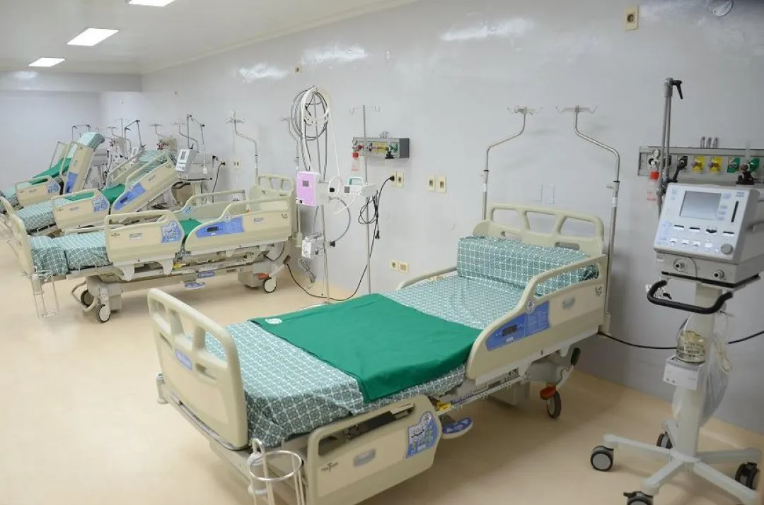 Salud lanza plan para rehabilitar al 100% las unidades de terapia intensiva en dos meses