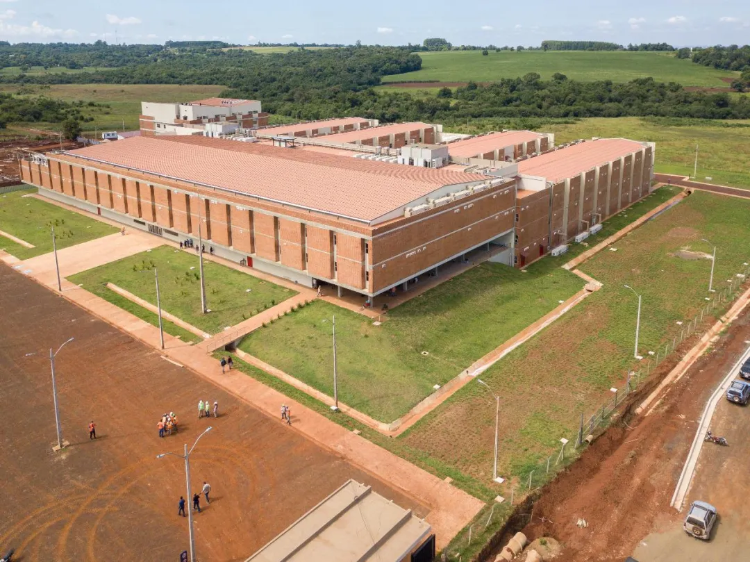Gobierno destaca inversión histórica en infraestructura de salud y primera infancia