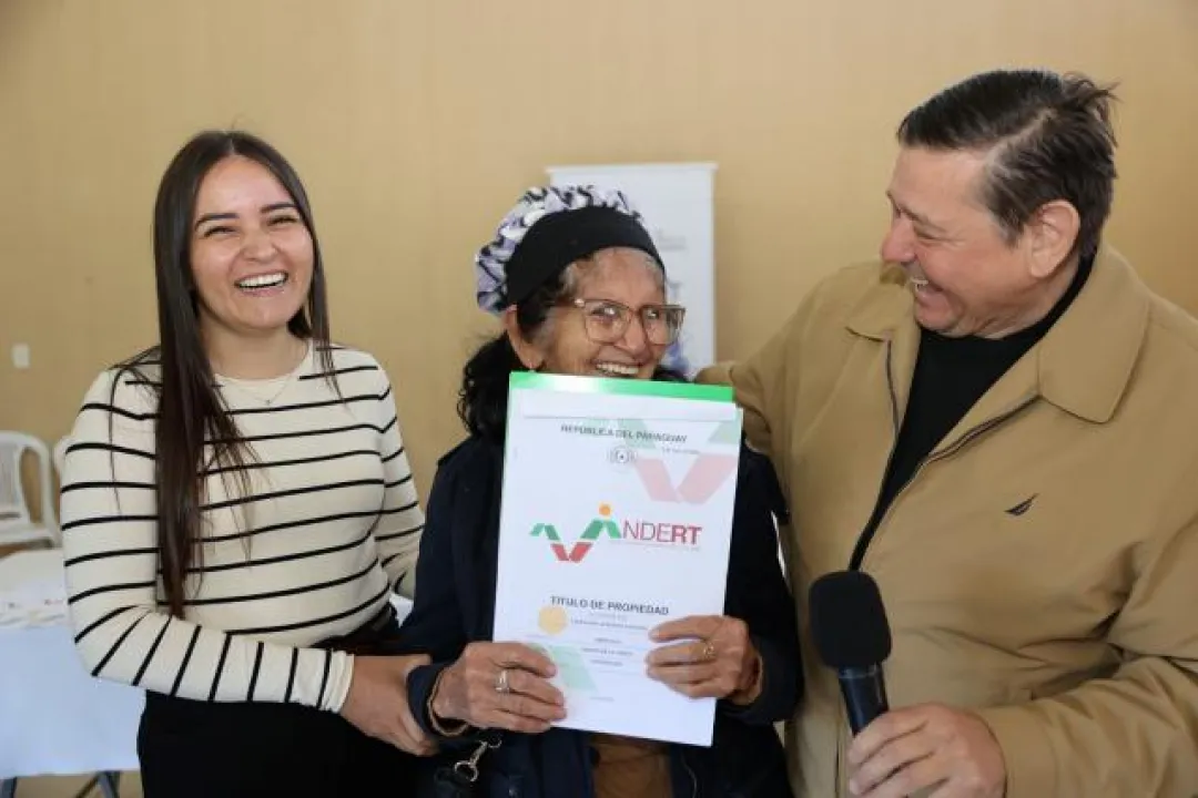 Indert entregó un centenar de nuevos títulos de tierra de la reforma agraria en Concepción