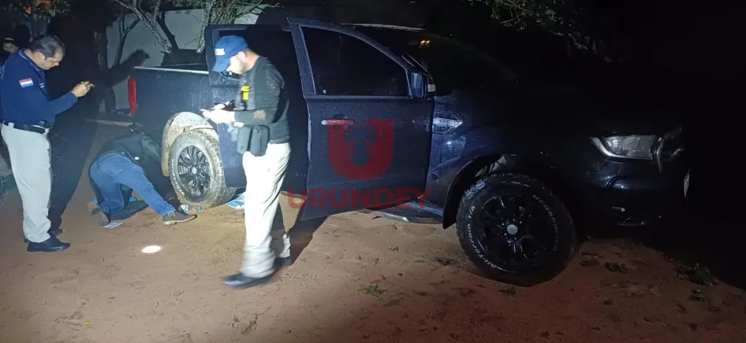 Hallan camioneta con doble fondo tras detención por portación de armas en Capitán Bado