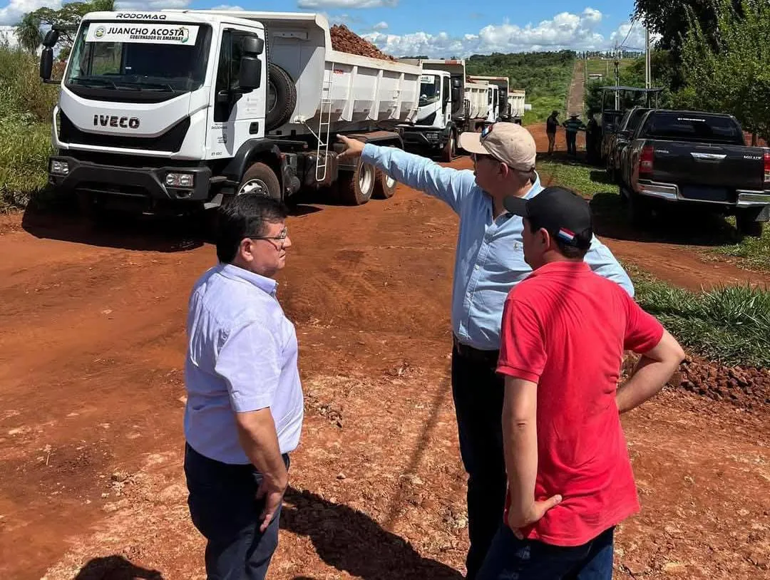 Gobernación de Amambay hizo mejora de caminos en el asentamiento San Gabriel de PJC
