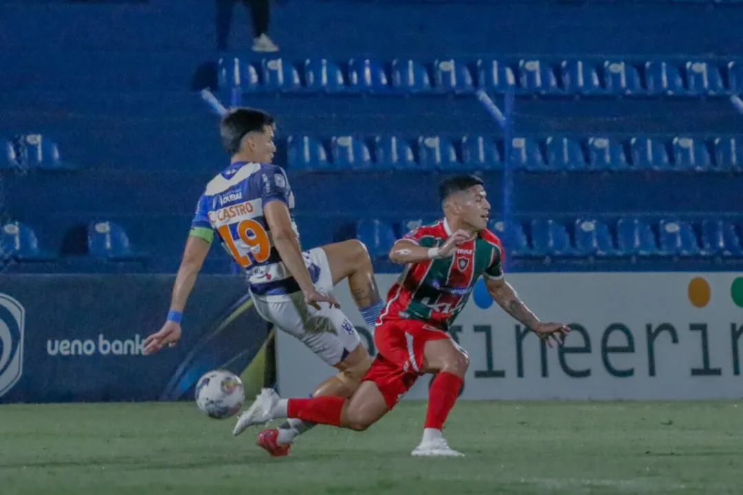 2 de Mayo y Tembetary empatan con goles desde el banquillo